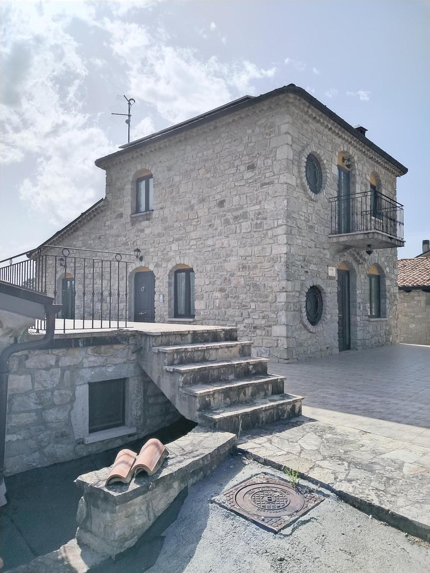 Dimora Rurale Valerio Cercemaggiore Exterior foto
